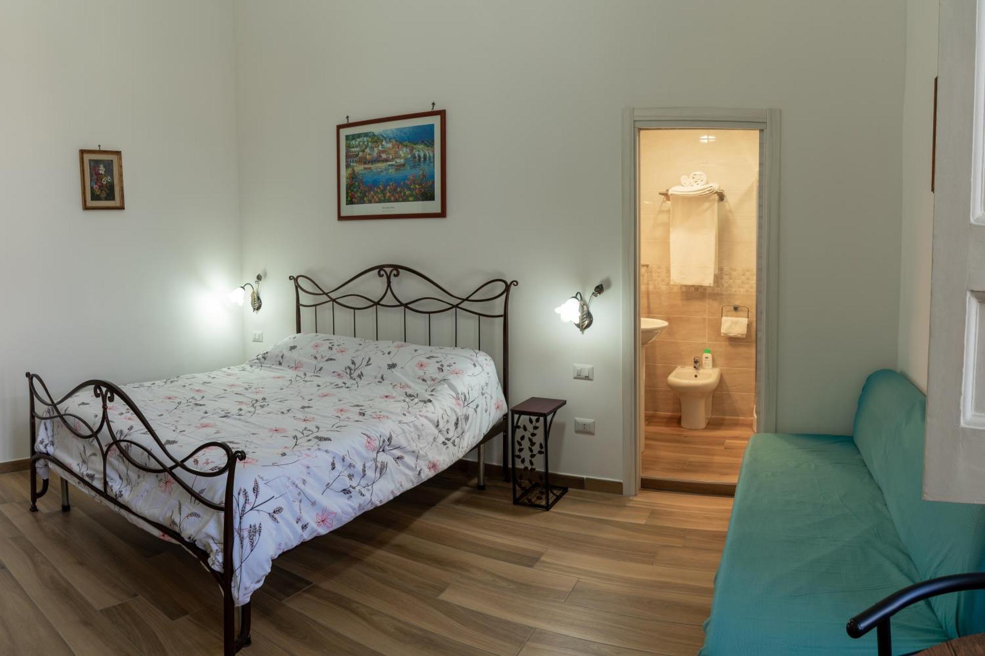 B&B Palazzo Sersale Napoli Exteriér fotografie