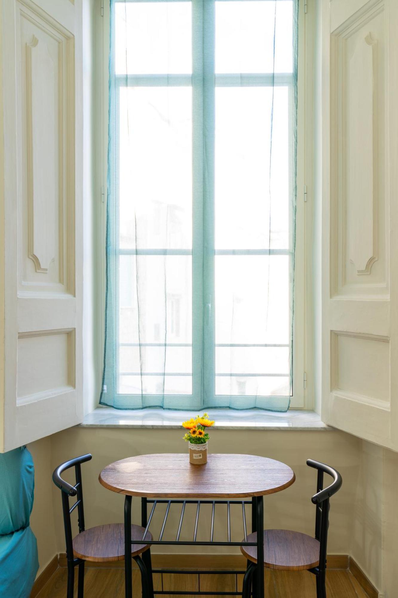 B&B Palazzo Sersale Napoli Exteriér fotografie